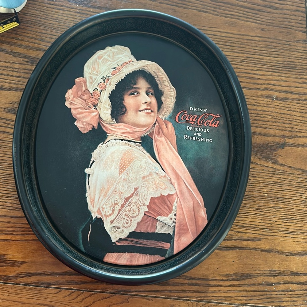 Vintage Coca Cola Metal Tray. Excellent Condition. 1972 Drink Coca-Cola Metal.